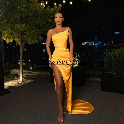 Ivory Party Gowns Sheath Strapless Floor Length Front/Side Slit Evening Dresses Sweep/Brush Sleeveless Fold Ruffle